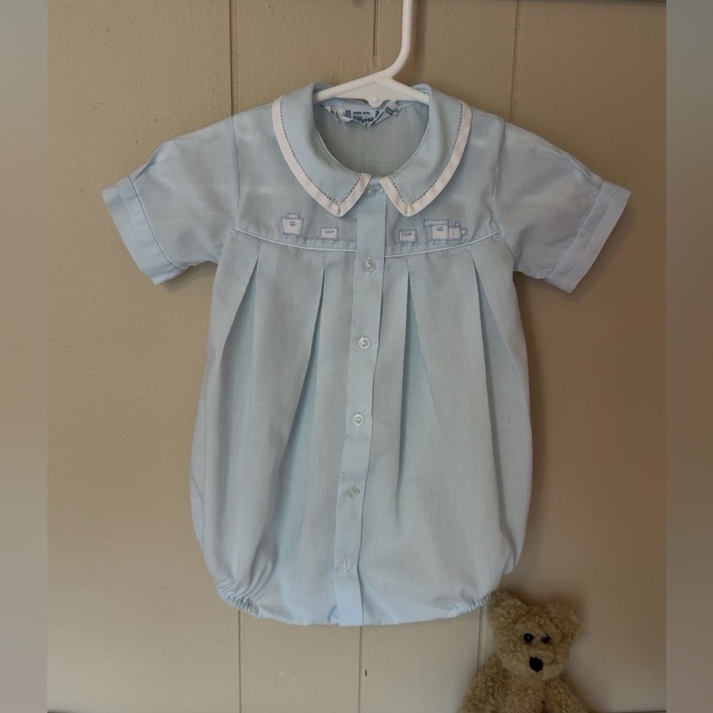 Feltman Brothers Baby Boys Train Embroidered Creeper vintage 9 months